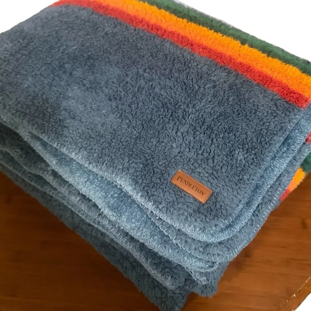 PENDLETON Crater National Park SHERPA Blue Stripe Blanket Comforter 92x102 KING